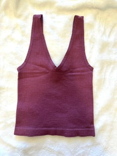 Mulberry V-neck ribbed crop top