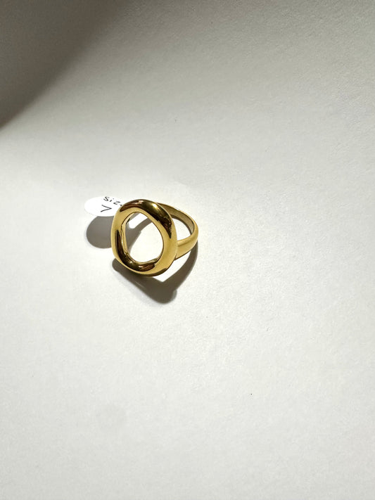 Statement Oval Ring